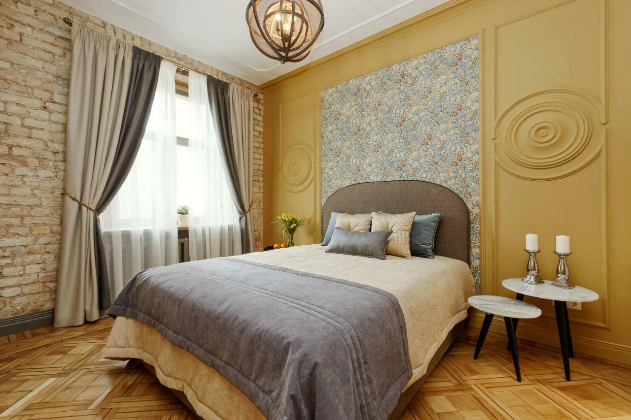 Апартаменты Dzirnavu Residense Рига Экстерьер фото